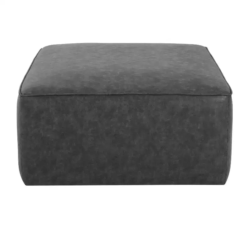 Pouf quadrato moderno, versatile e imbottito per interni