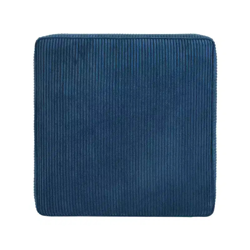 Pouf quadrato moderno, versatile e imbottito per interni