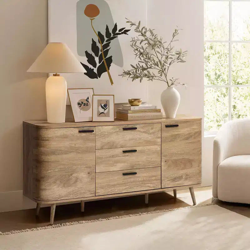 Credenza buffet con contenitore, mobile consolle decorativo in legno lavorato effetto rovere naturale largo 59'' con 2 ante e 3 cassetti