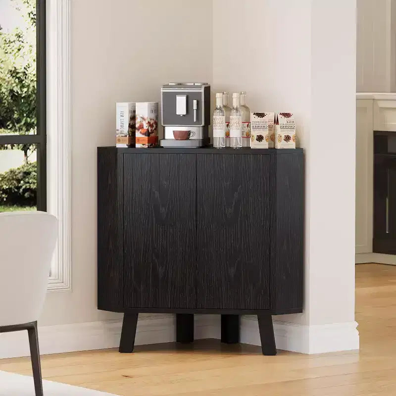 Mobiletto angolare in stile rustico a 3 ripiani con ripiano regolabile, tavolino angolare in legno con ante e tavolino terminale triangolare per soggiorno e cucina